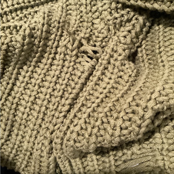 Crop sweater - Picture 8 of 8